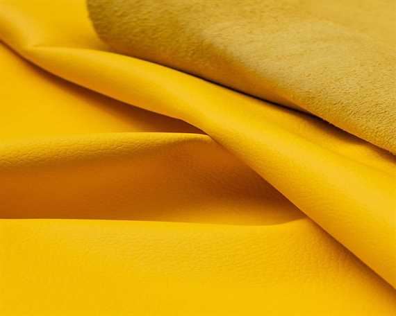 MUIRHEAD GRAMPIAN RACING YELLOW GP078 UPHOLSTERY LEATHER FULL HIDE