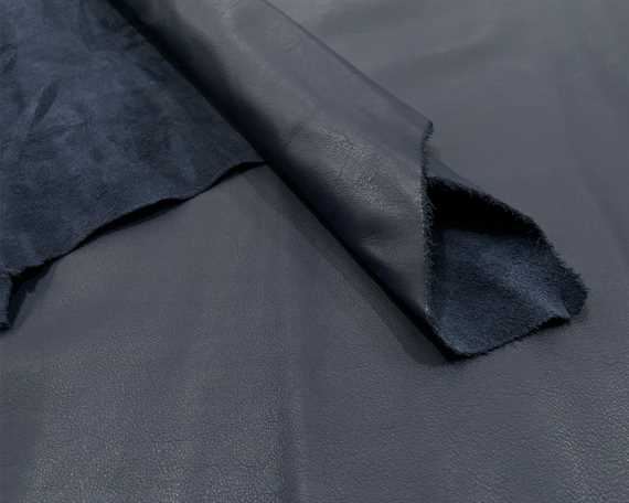 BAG/UPPER LEATHER SIDES LIMITED EDITION NEWCASTLE NAVY 1.1MM (EACH)